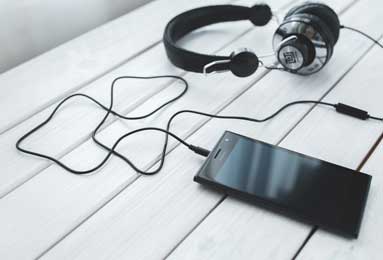 7天之差引暴怒！瓜帅炮轰规则，托纳利夏窗要赴曼城？